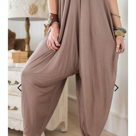 Bronze Harem Jumper w/ Pockets - Picture 4 of 5